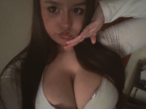 Full leaked Aaliyahh private onlyfans photo