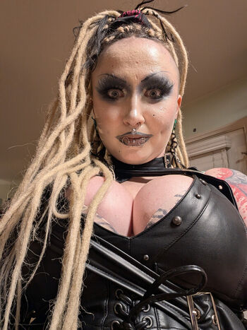 Full leaked Abadon aew page private onlyfans photo