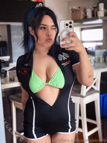 Full leaked Akidearest private onlyfans photo