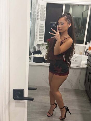 Full leaked Alahnaly private onlyfans photo