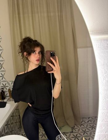 Full leaked Ale kost page private onlyfans photo