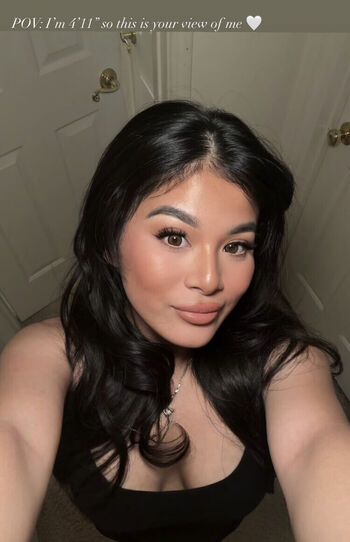 Full leaked Aleenatran private onlyfans photo