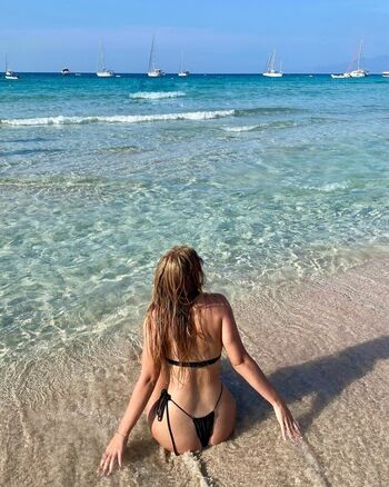 Full leaked Ali naaa private onlyfans photo