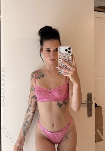 Full leaked Aliabaddie private onlyfans photo