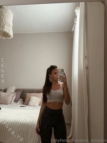 Full leaked Alina dalaslan page private onlyfans photo
