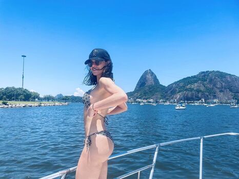 Full leaked Alinne moraes private onlyfans photo