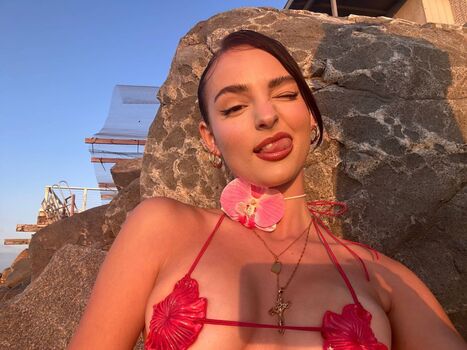 Full leaked Aly jade private onlyfans photo