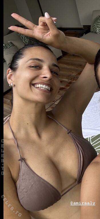 Full leaked Amira aly page private onlyfans photo