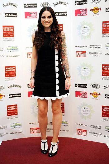 Full leaked Amy macdonald singer private onlyfans photo