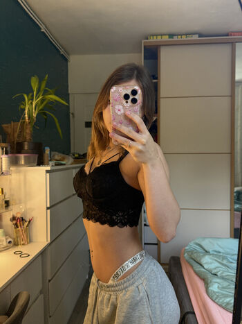 Full leaked Aneczkaa private onlyfans photo