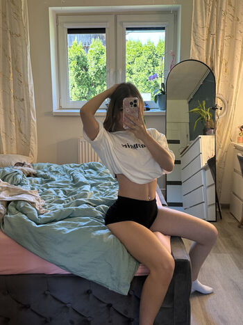 Full leaked Aneczkaa private onlyfans photo