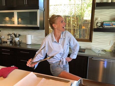 Full leaked Anna faris page private onlyfans photo