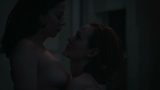 Full leaked Anna friel page private onlyfans photo