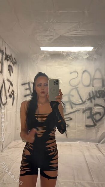 Anna Grey