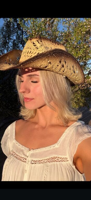 Full leaked Annabel lucinda private onlyfans photo