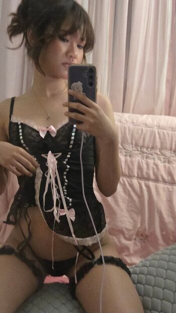Full leaked Annahielll private onlyfans photo