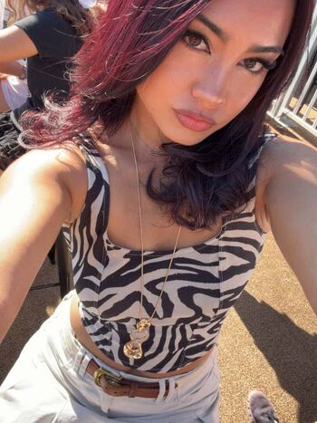 Full leaked Annaliseom private onlyfans photo