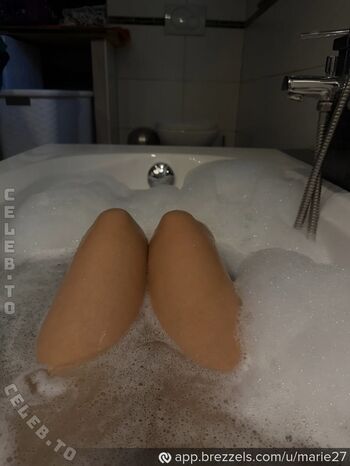 Full leaked Annmariedtz page private onlyfans photo