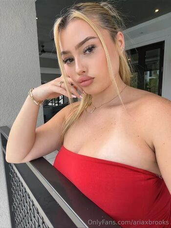Full leaked Ariaxbrooks private onlyfans photo
