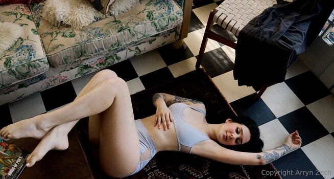 Full leaked Arryn zech page private onlyfans photo