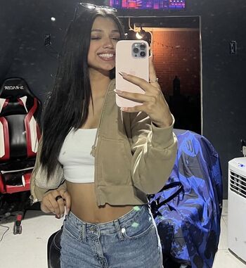 Full leaked Ashleymal private onlyfans photo