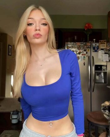 Full leaked Kenzi alysa/ private onlyfans photo