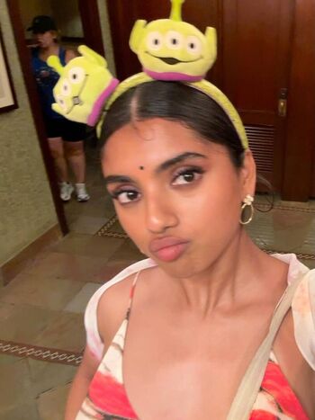 Full leaked Avantika page private onlyfans photo