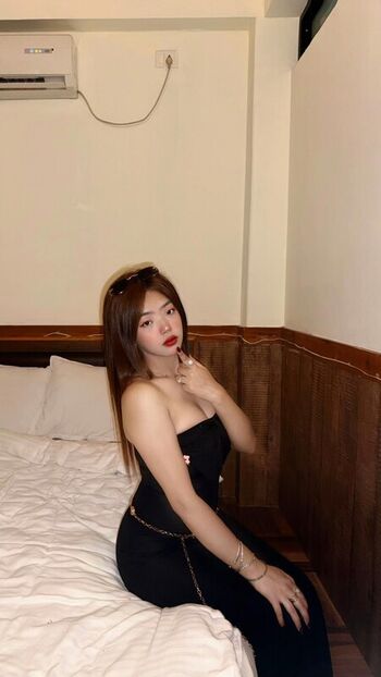 Full leaked Avantika page private onlyfans photo