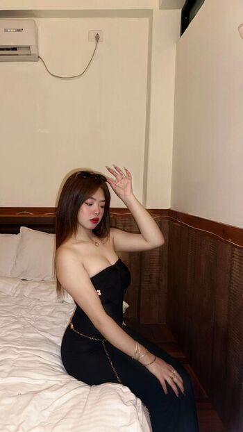 Full leaked Avantika page private onlyfans photo