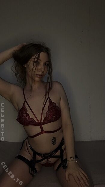 Full leaked Avapeach vip private onlyfans photo