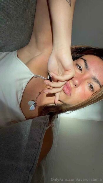Full leaked Avarosabella private onlyfans photo