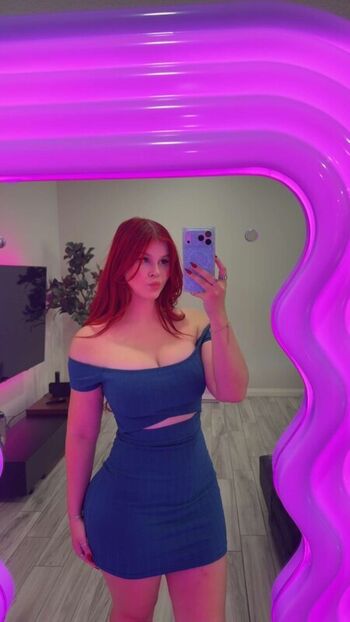 Full leaked Avasreddiary  page private onlyfans photo