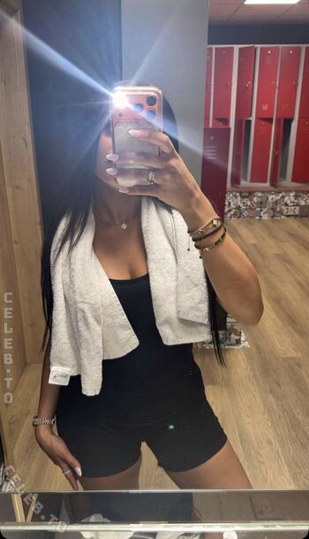Full leaked Avendaaxs private onlyfans photo