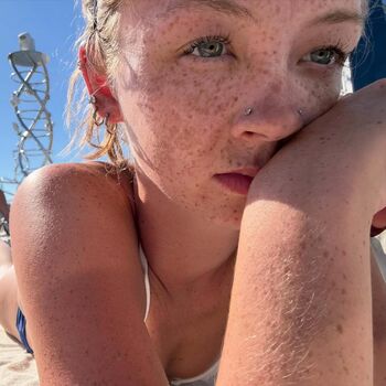 Full leaked Avery shipp private onlyfans photo
