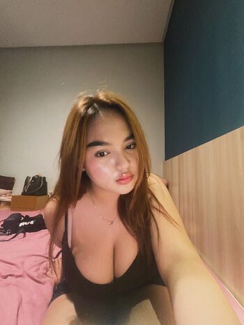 Full leaked Azizasaraa private onlyfans photo