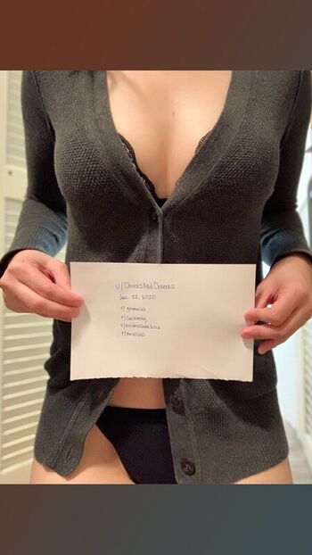 Full leaked Azngrlthrow private onlyfans photo