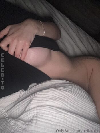 Full leaked Bellaraee private onlyfans photo