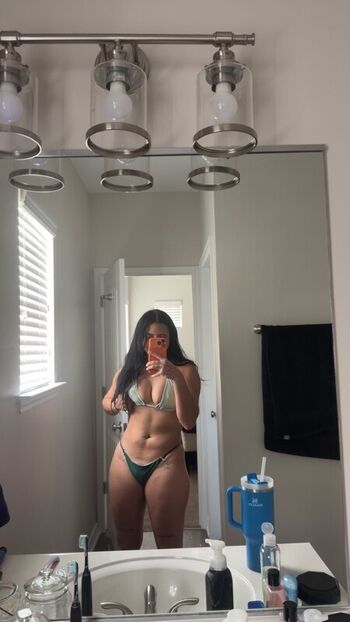 Full leaked Blrx private onlyfans photo