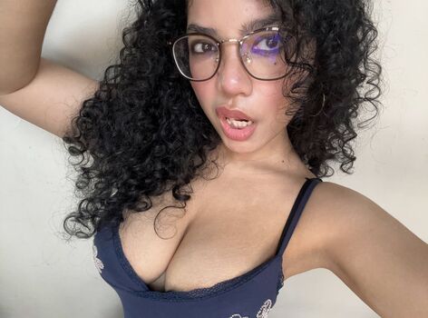 Full leaked Bootlegshakira private onlyfans photo