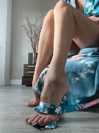 Full leaked Bornroyal feet private onlyfans photo