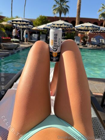 Full leaked Bougie bb private onlyfans photo