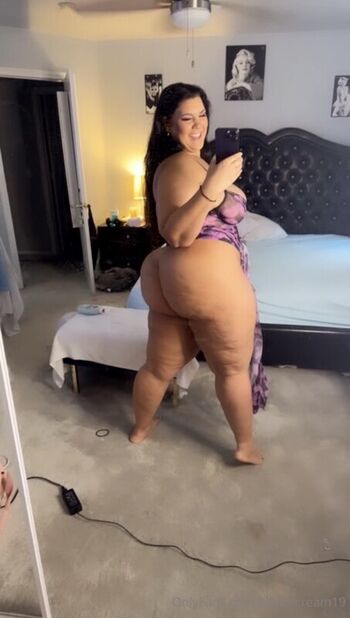 Full leaked Bri lavell private onlyfans photo