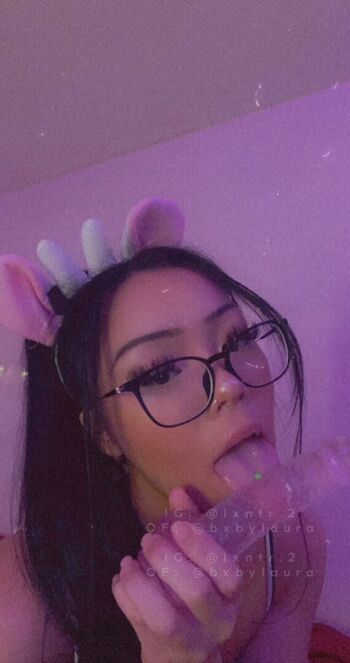 Full leaked Bxbylaura private onlyfans photo