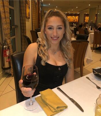 Full leaked Caitlin beevers private onlyfans photo
