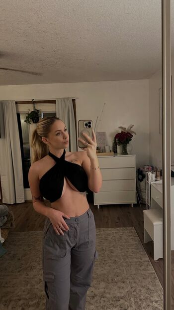 Full leaked Caitlin betterly private onlyfans photo