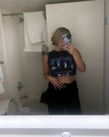 Full leaked Cara luby private onlyfans photo