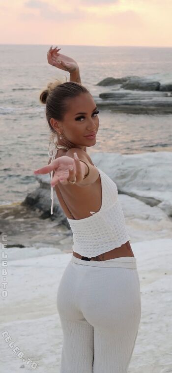 Full leaked Carina nl private onlyfans photo