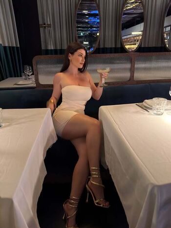 Full leaked Carolina neto page private onlyfans photo