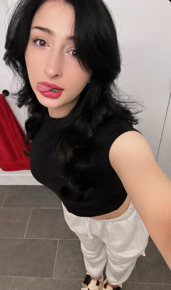 Full leaked Cece cplaya private onlyfans photo
