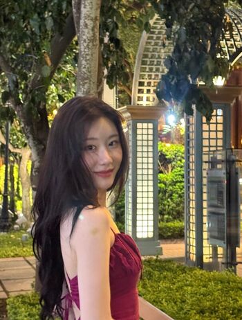Full leaked Chaeryeong page private onlyfans photo